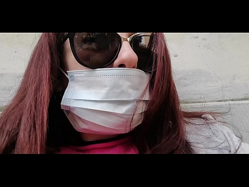 ❤️ Nicoletta mści się na sąsiedzie i sika w jego garażu (Special Covid19 Italian Quarantine) ❤❌ Super porn at us ❤